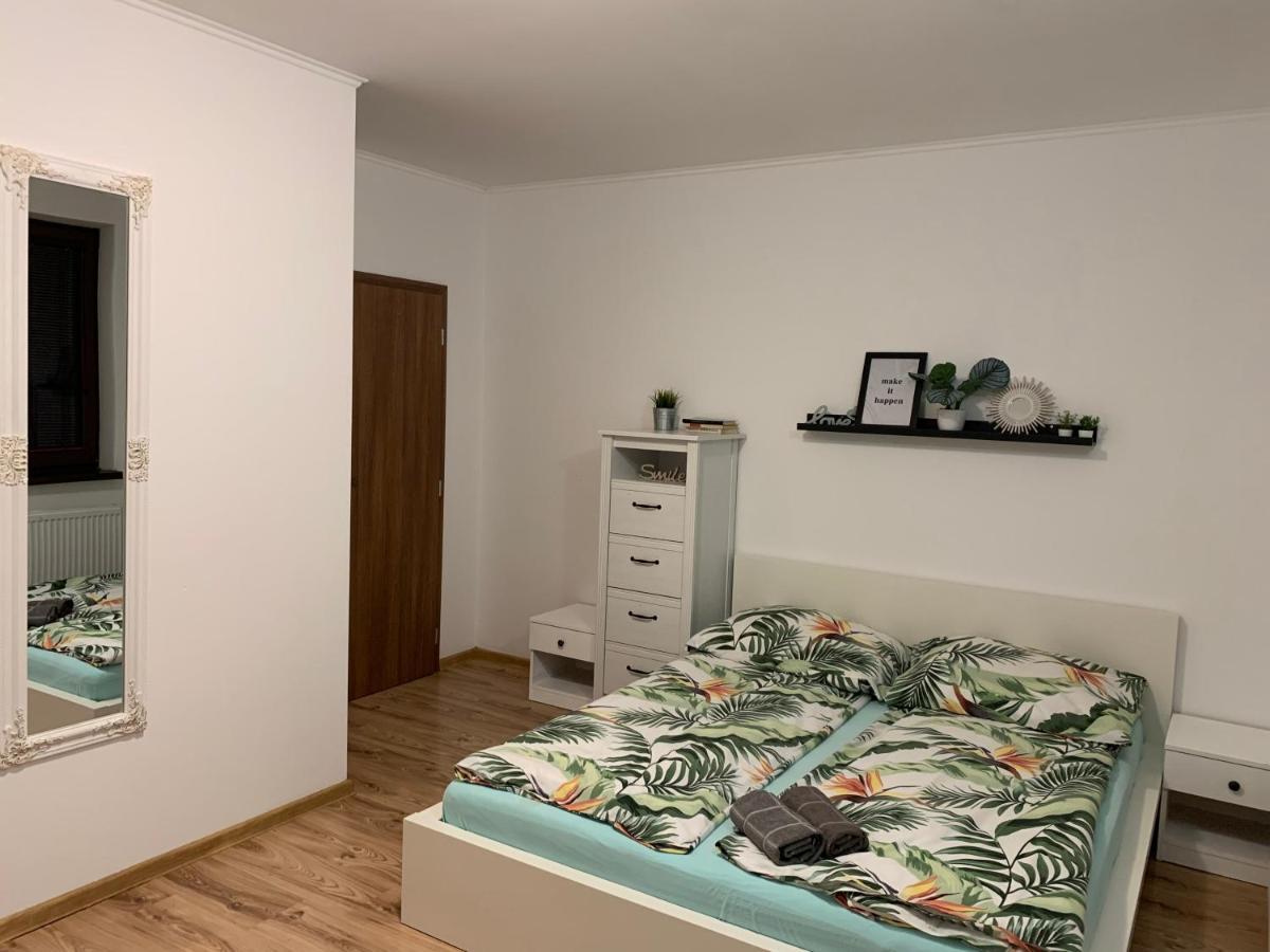 Apartmany Zeleny Dom Podhájska Exteriör bild