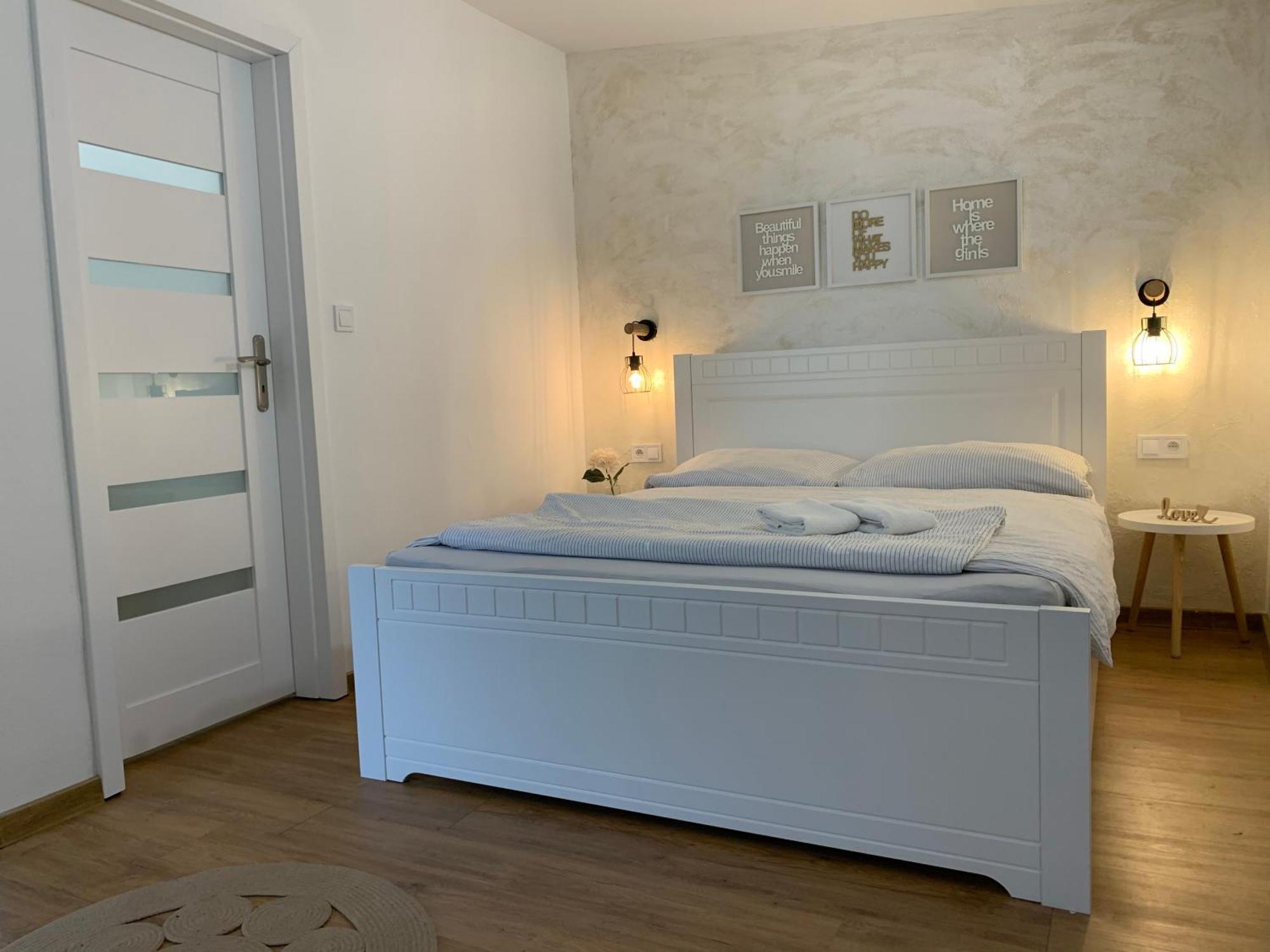 Apartmany Zeleny Dom Podhájska Exteriör bild